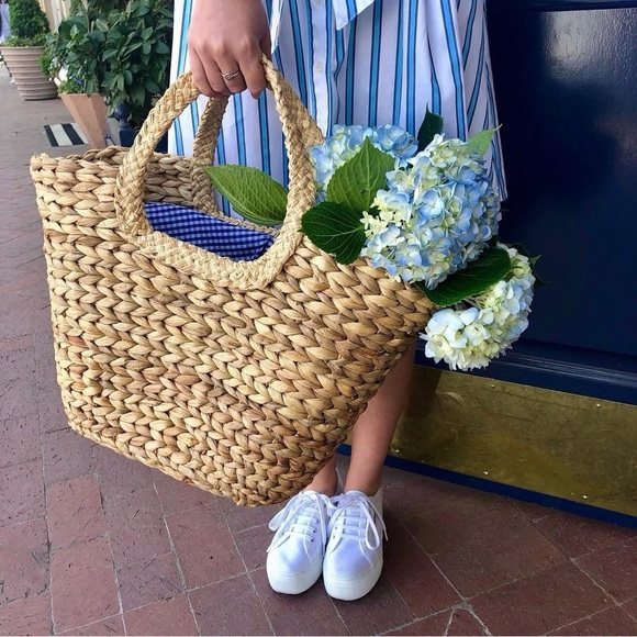 Draper James Handbags - Draper James Woven Straw Tote Bag